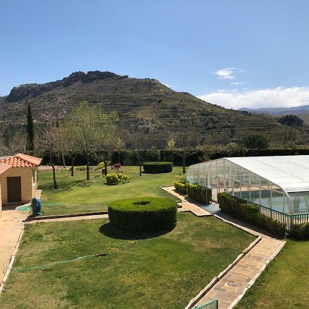 Hotel Villa De Estercuel Екстериор снимка
